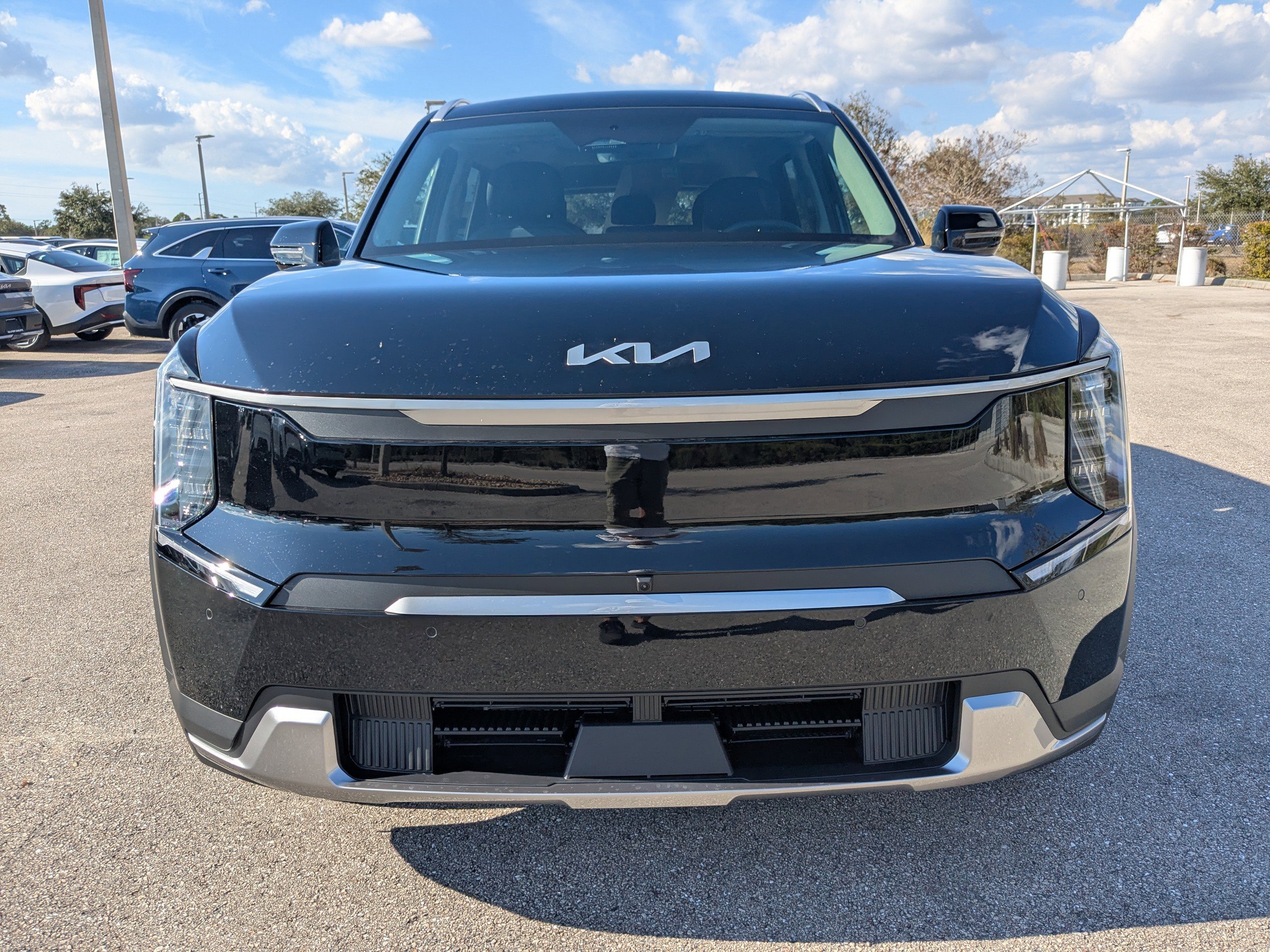 New 2026 Kia EV9 Wind image 10