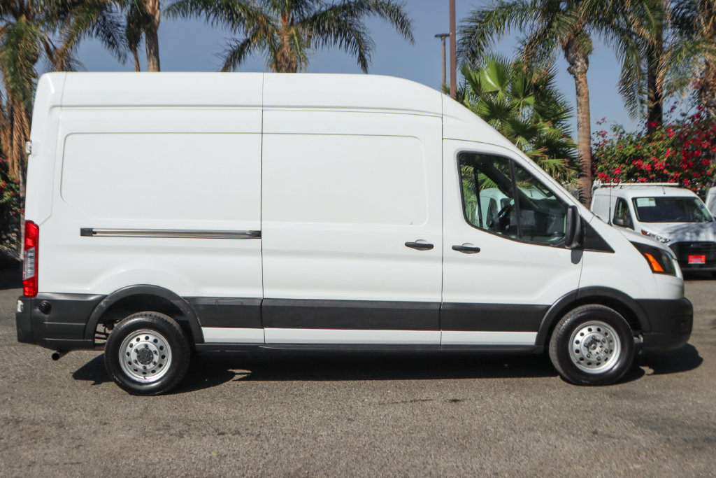 Used 2024 Ford Transit 250 148 High Roof AWD w/ Load Area Protection Package image 9