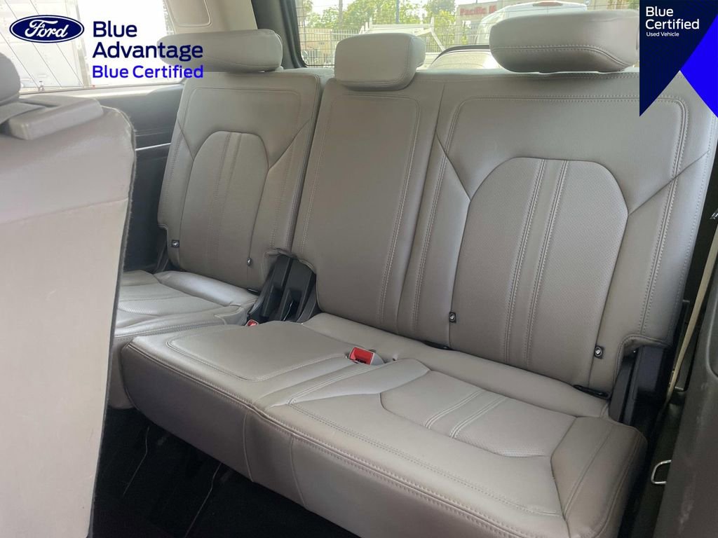 Certified 2019 Ford Expedition Limited w/ Equipment Group 301A AWD/4WD image 29