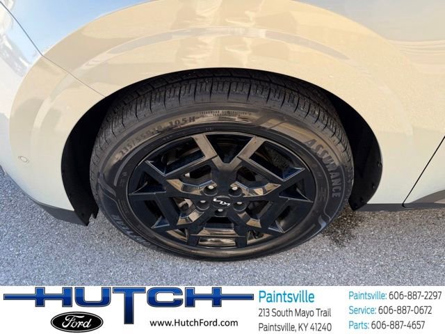 Used 2025 Kia Carnival SX Prestige FWD image 8