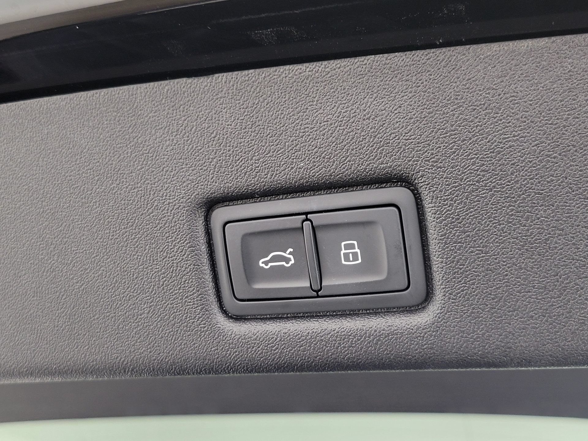 Used 2025 Audi Q5 Premium Plus AWD/4WD image 14