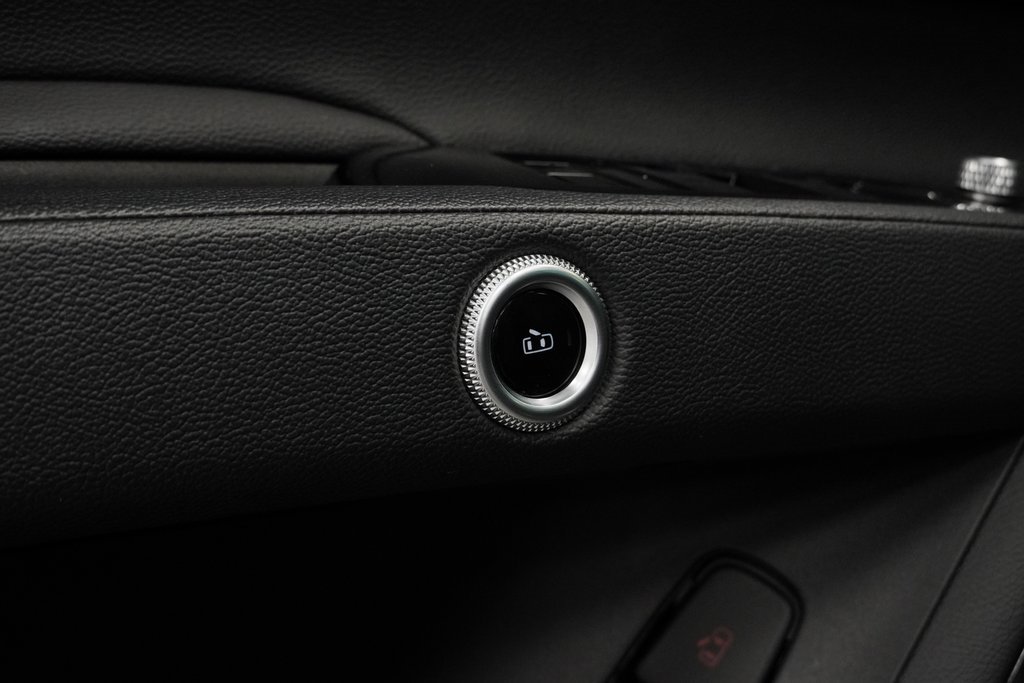 Used 2023 Maserati Grecale Modena image 38