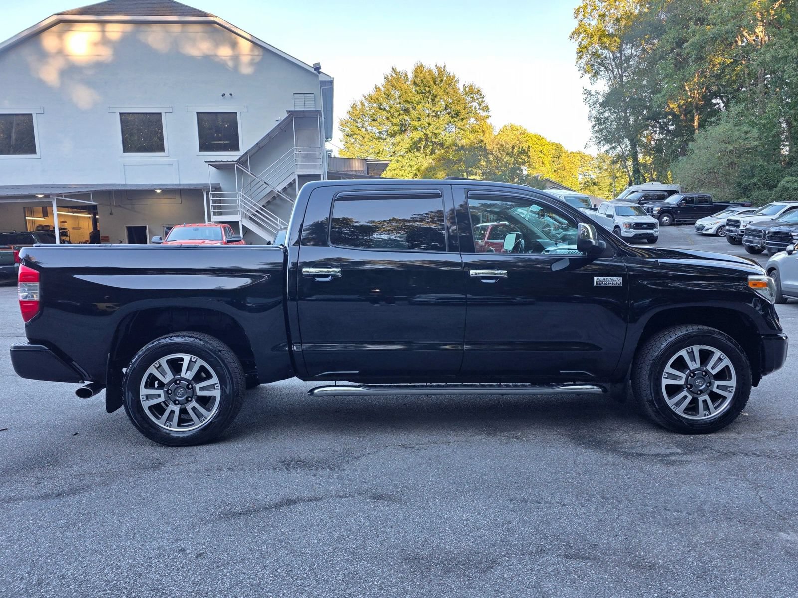 Used 2018 Toyota Tundra Platinum AWD/4WD image 8