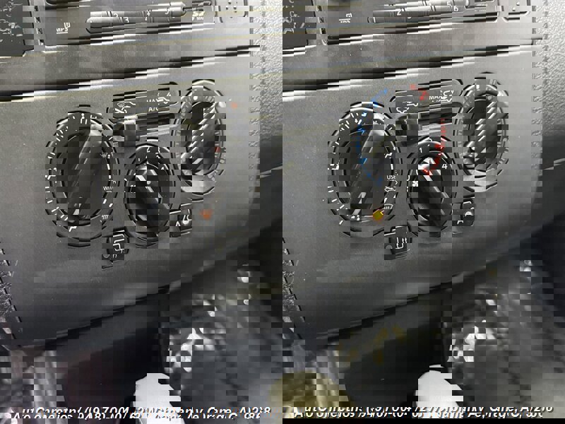 Used 2012 Nissan Versa 1.8 S w/ Special Edition Pkg image 15