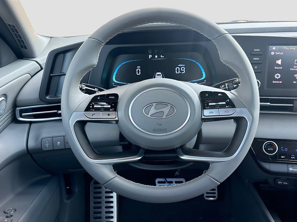 New 2025 Hyundai Elantra Sport image 11