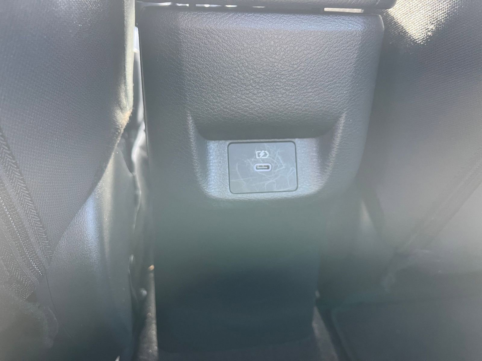 Used 2025 Nissan Versa SV image 22