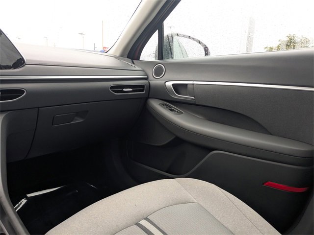 Used 2021 Hyundai Sonata SE image 15