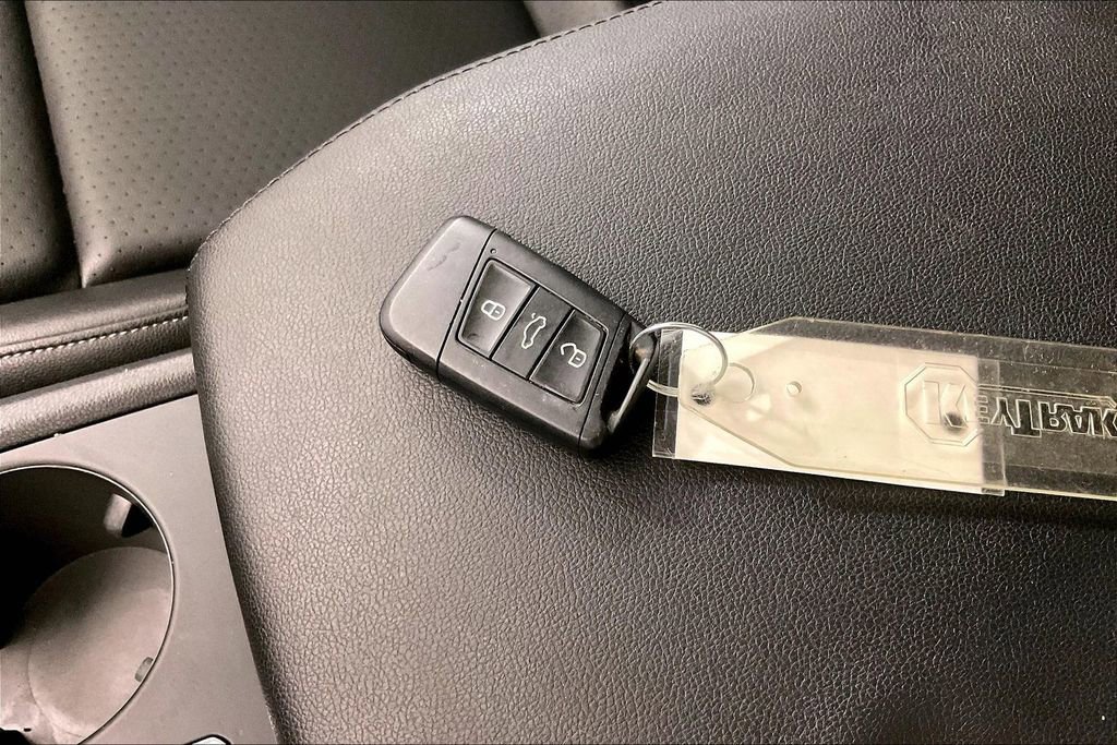 Used 2018 Volkswagen Atlas SE AWD/4WD image 14