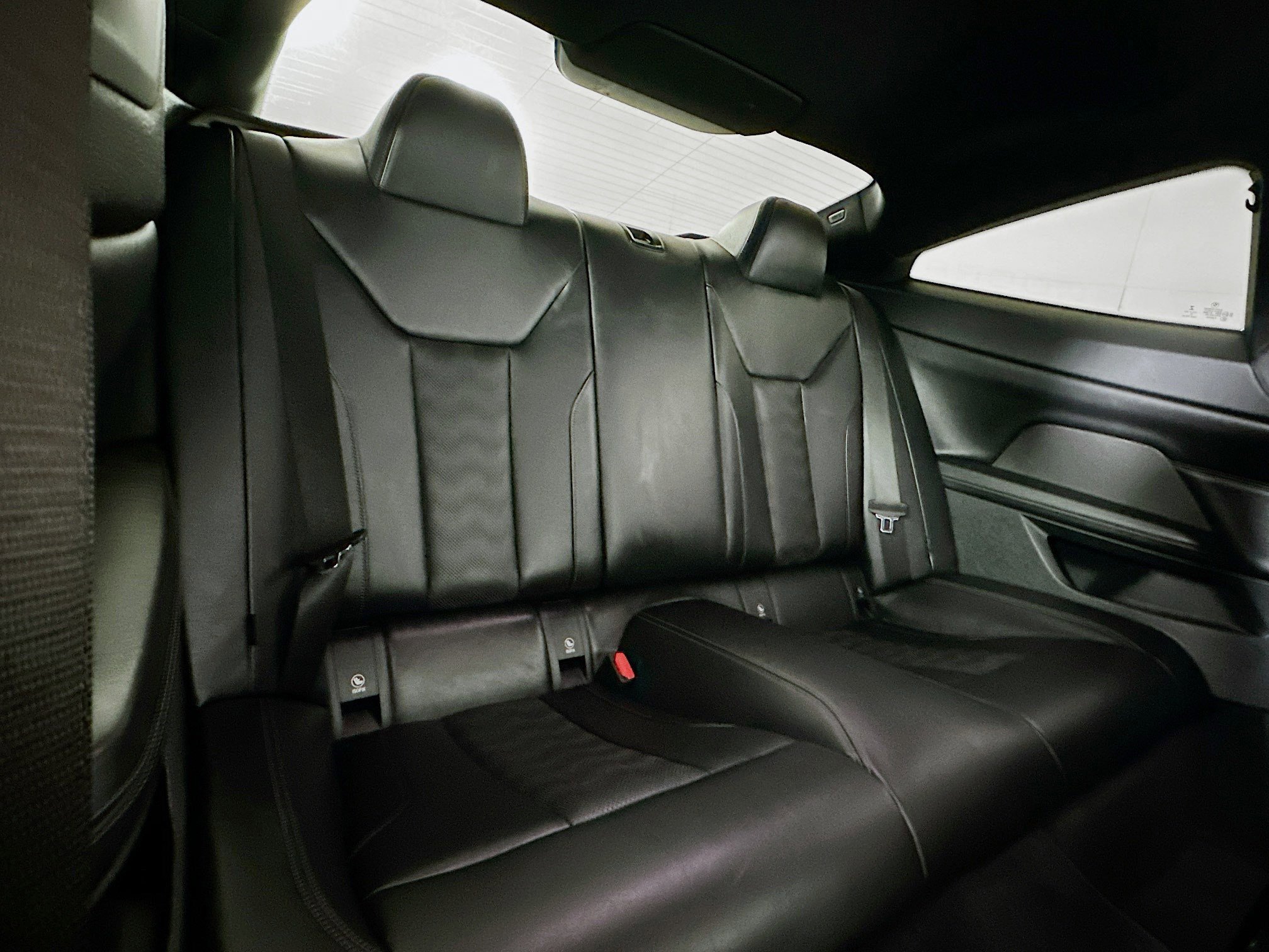 Used 2021 BMW M4 Coupe w/ Executive Package image 26