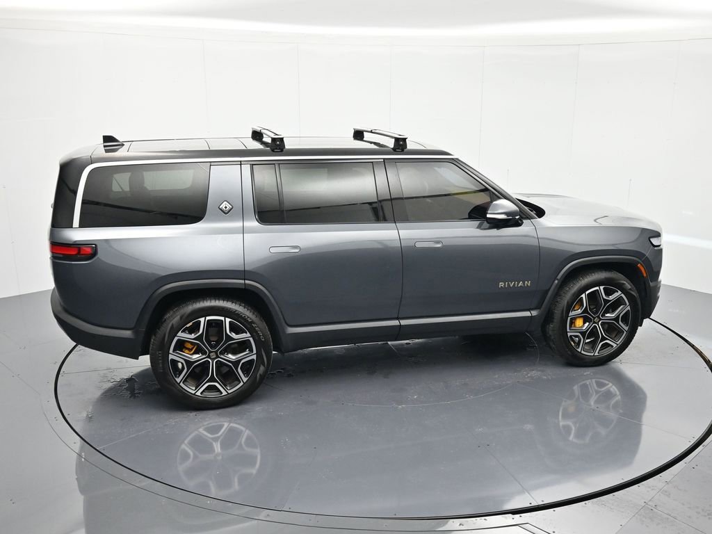 Used 2023 Rivian R1S Adventure AWD/4WD image 32
