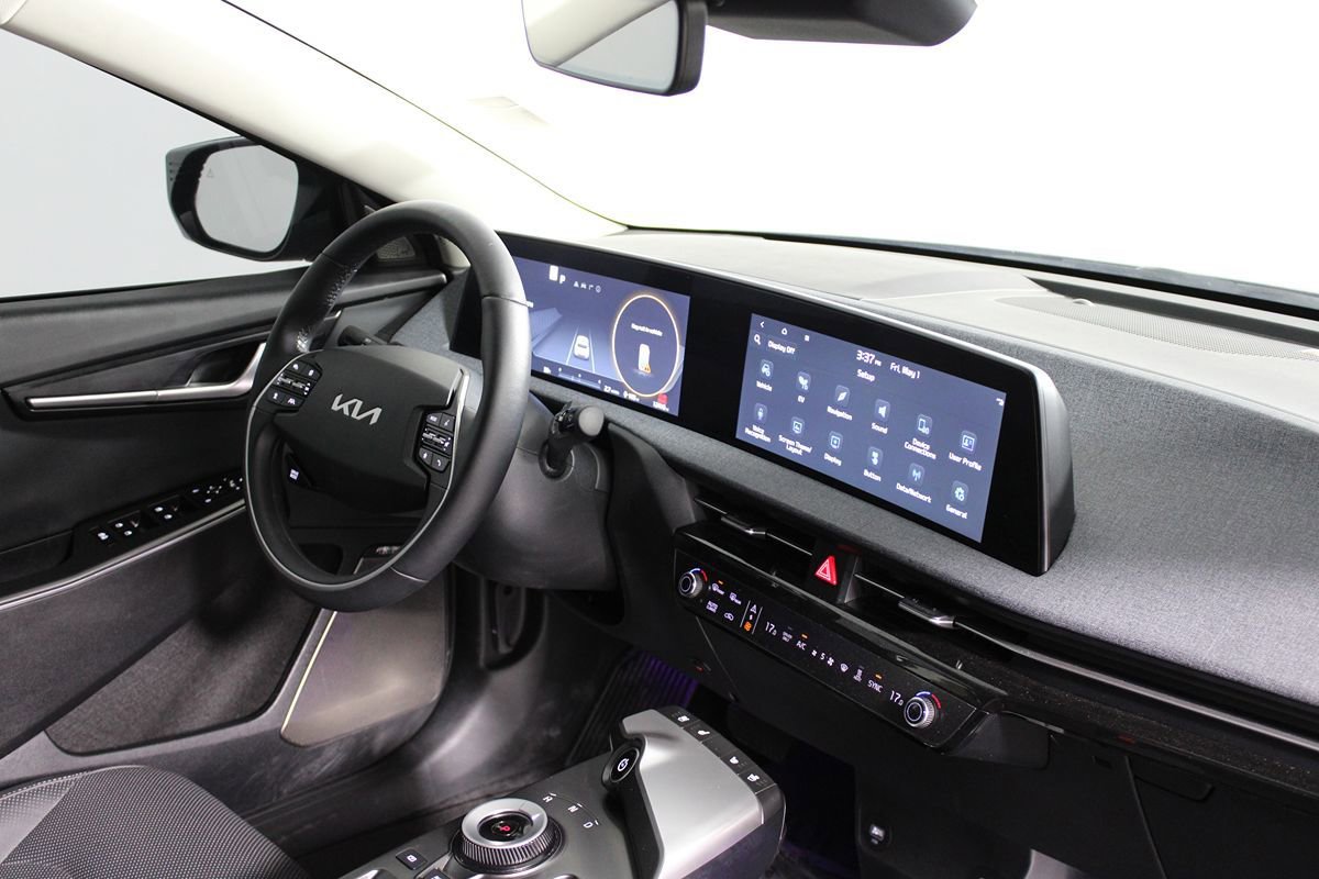Used 2024 Kia EV6 Wind w/ Wind Technology Package RWD image 13
