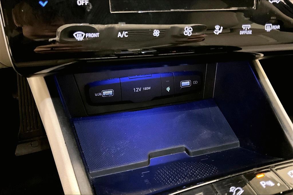 Used 2023 Hyundai Tucson Limited image 16