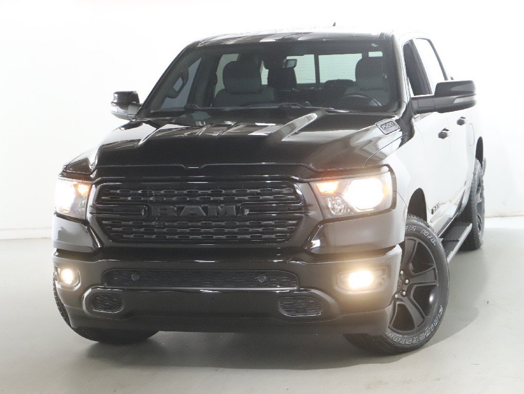 Used 2023 RAM 1500 Big Horn AWD/4WD image 3