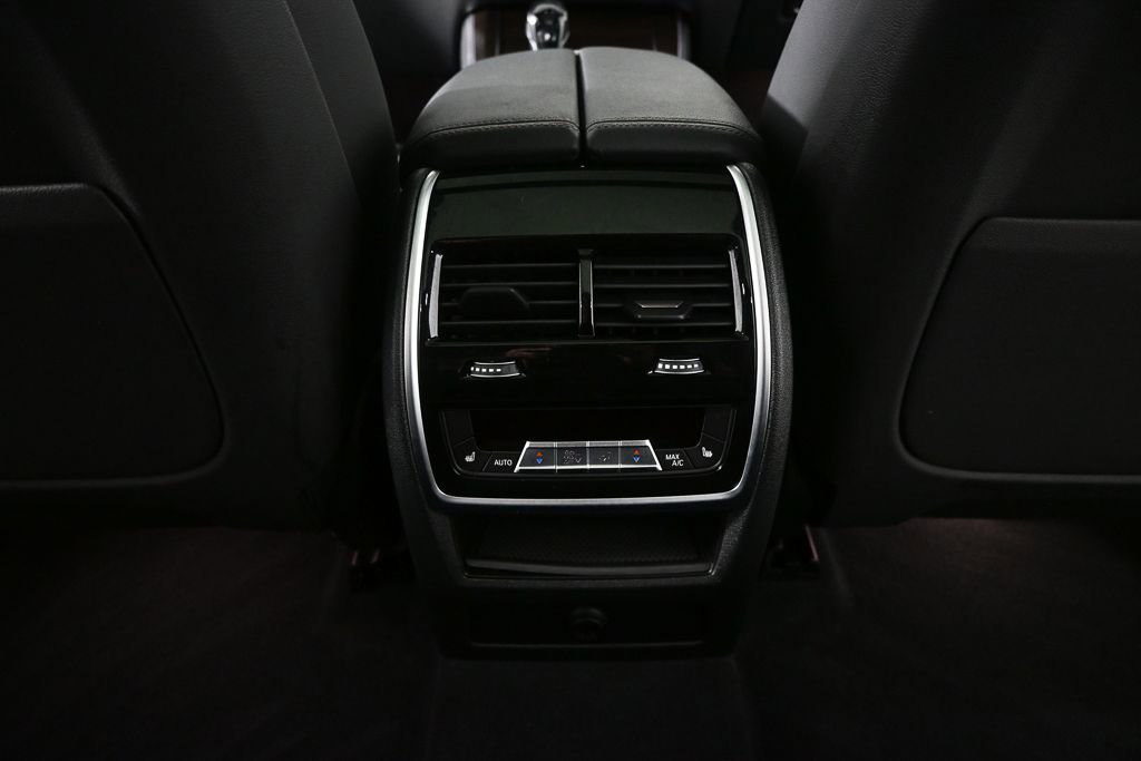 Used 2020 BMW X5 xDrive40i AWD/4WD image 16