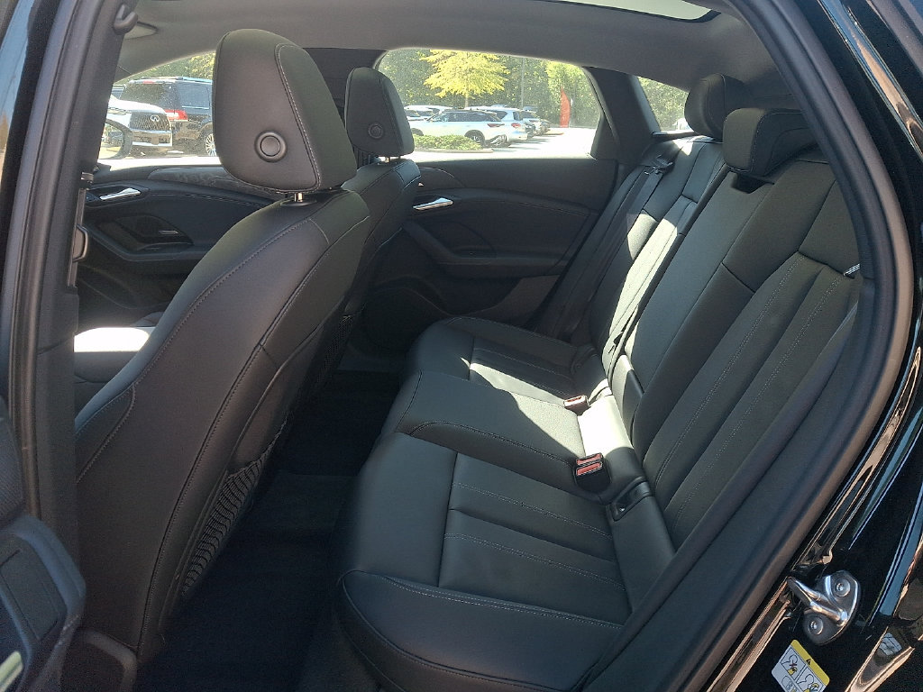 Used 2025 Audi A6 e-tron Prestige RWD image 10