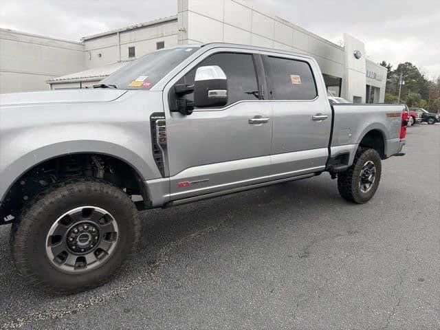 Used 2024 Ford F250 Platinum w/ Tremor Off-Road Package image 16