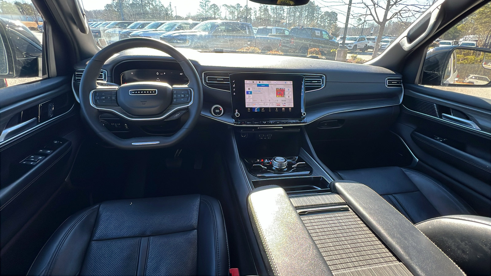 Certified 2024 Jeep Wagoneer Series III image 27