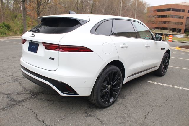 New 2026 Jaguar F-PACE R-Dynamic S image 2