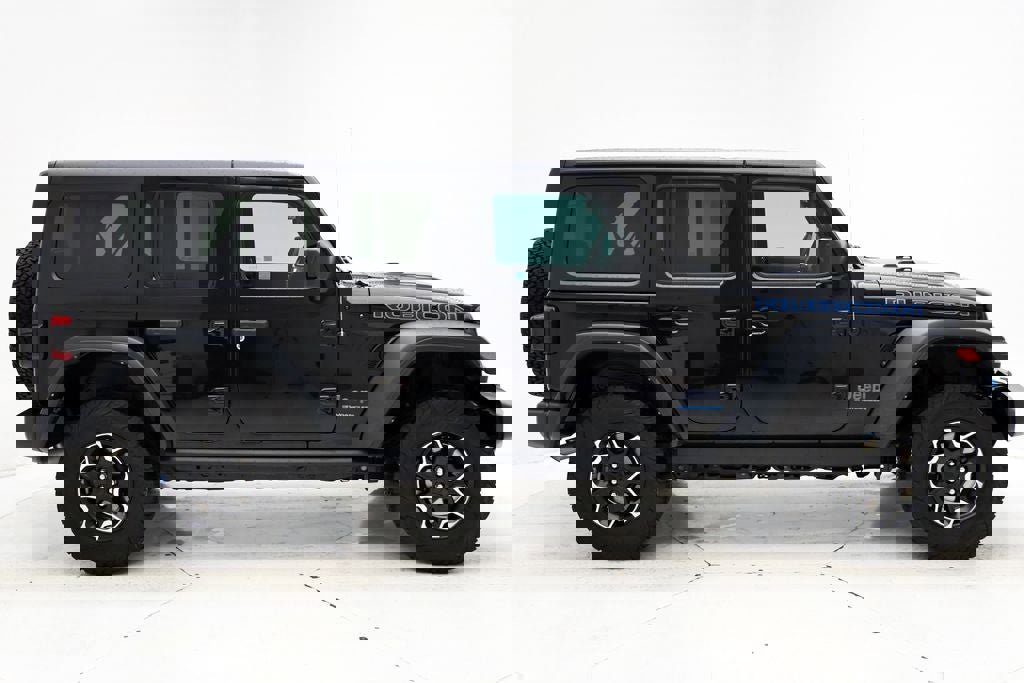 Used 2023 Jeep Wrangler Unlimited Rubicon 4xe w/ Cold Weather Group image 3