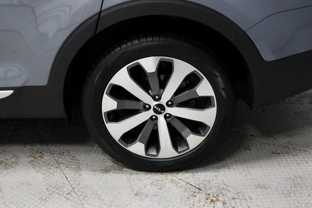 Used 2022 Kia Telluride S image 21