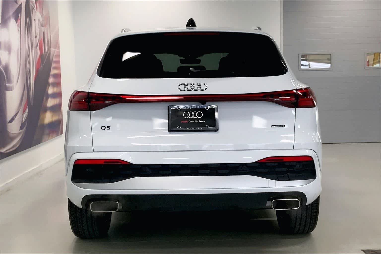 Certified 2025 Audi Q5 Premium w/ Premium Plus AWD/4WD image 5