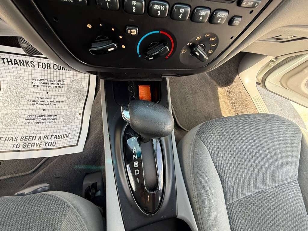 Used 2000 Ford Taurus SES FWD image 5