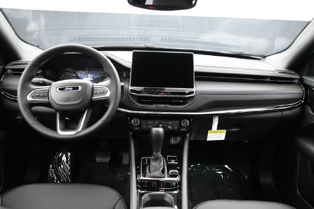 New 2026 Jeep Compass Limited AWD/4WD image 9