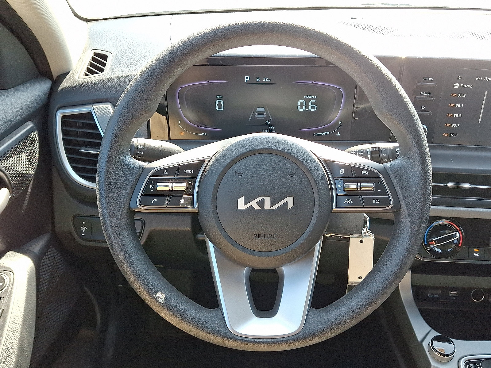 Used 2026 Kia Seltos LX image 19