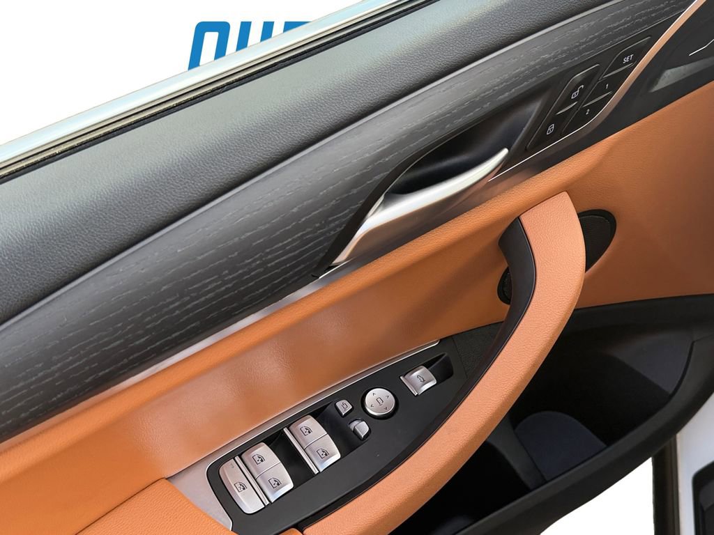 Used 2023 BMW X3 xDrive30i w/ Convenience Package w/ZPA image 17