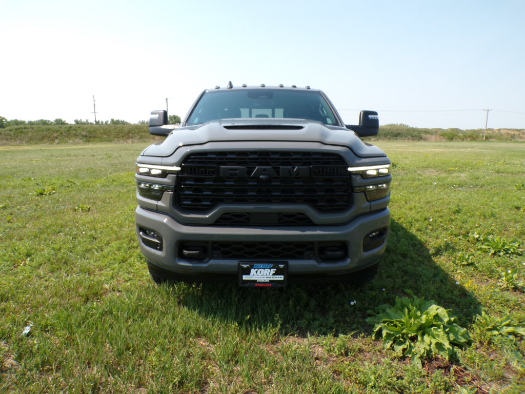 New 2026 RAM 2500 Limited AWD/4WD image 1