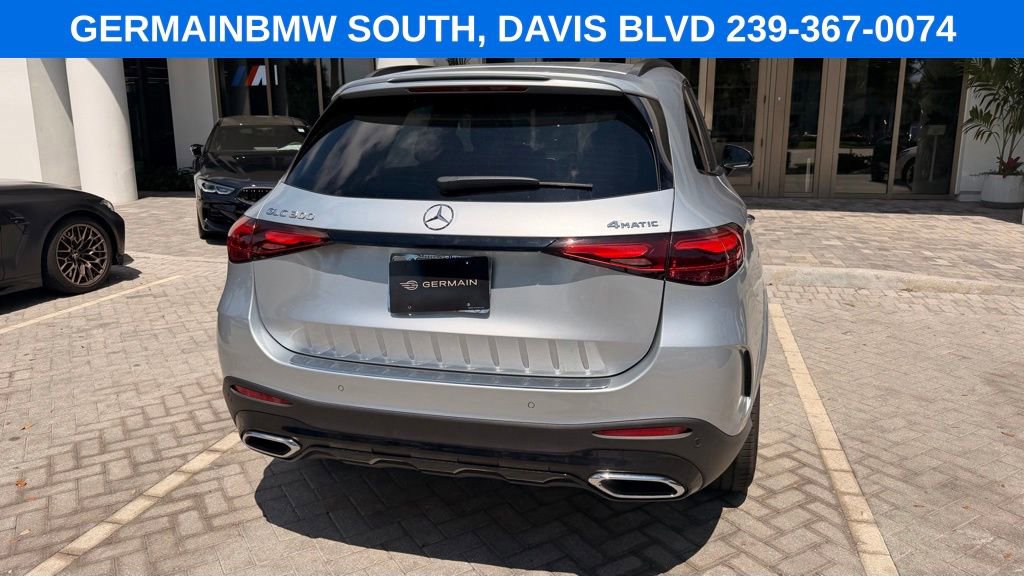 Used 2024 Mercedes-Benz GLC 300 4MATIC image 21