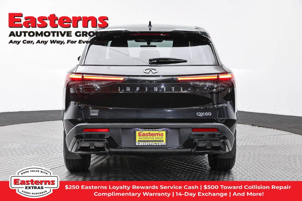 Used 2023 INFINITI QX60 Pure AWD/4WD image 7