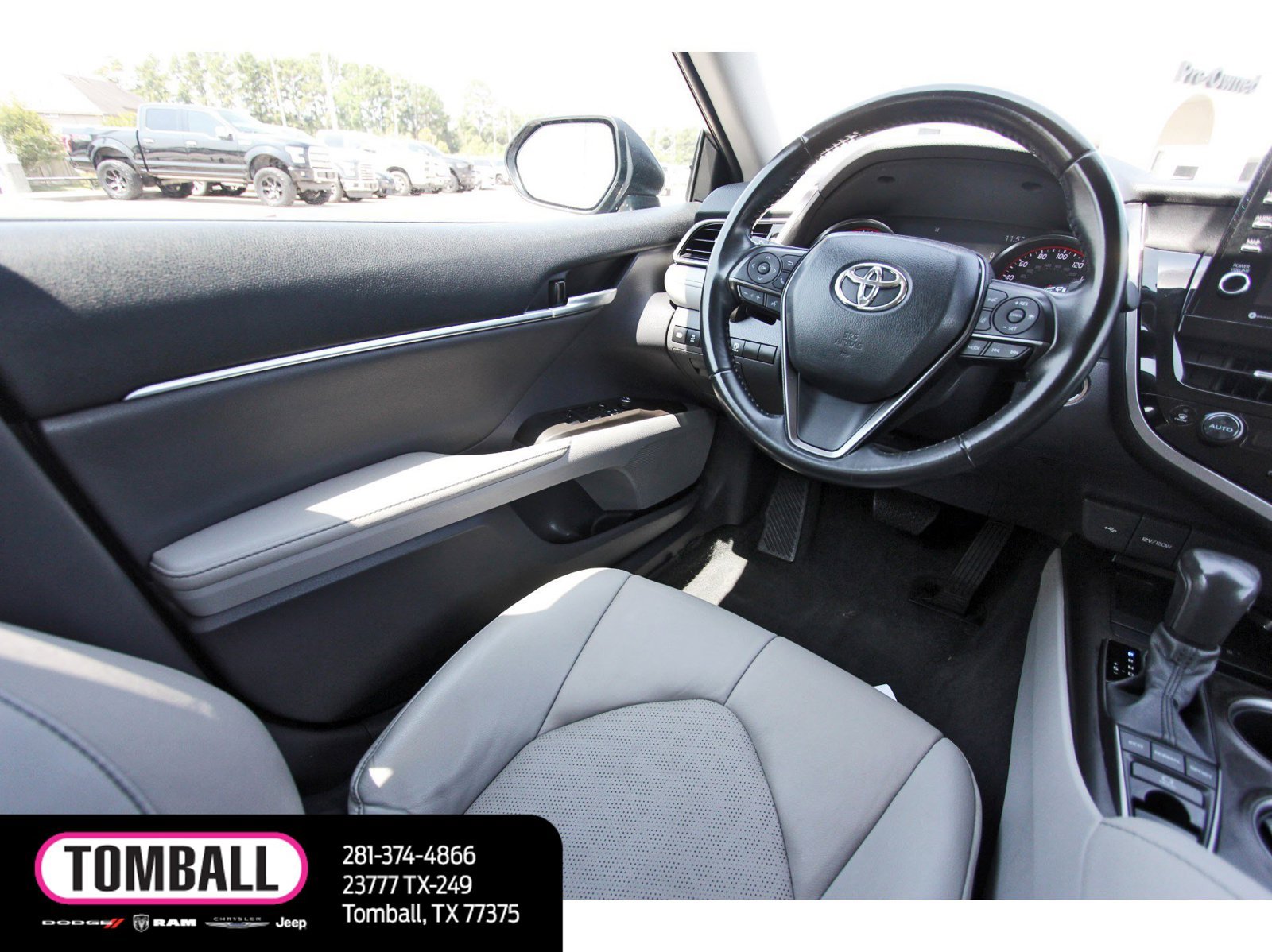 Used 2024 Toyota Camry XSE FWD image 9