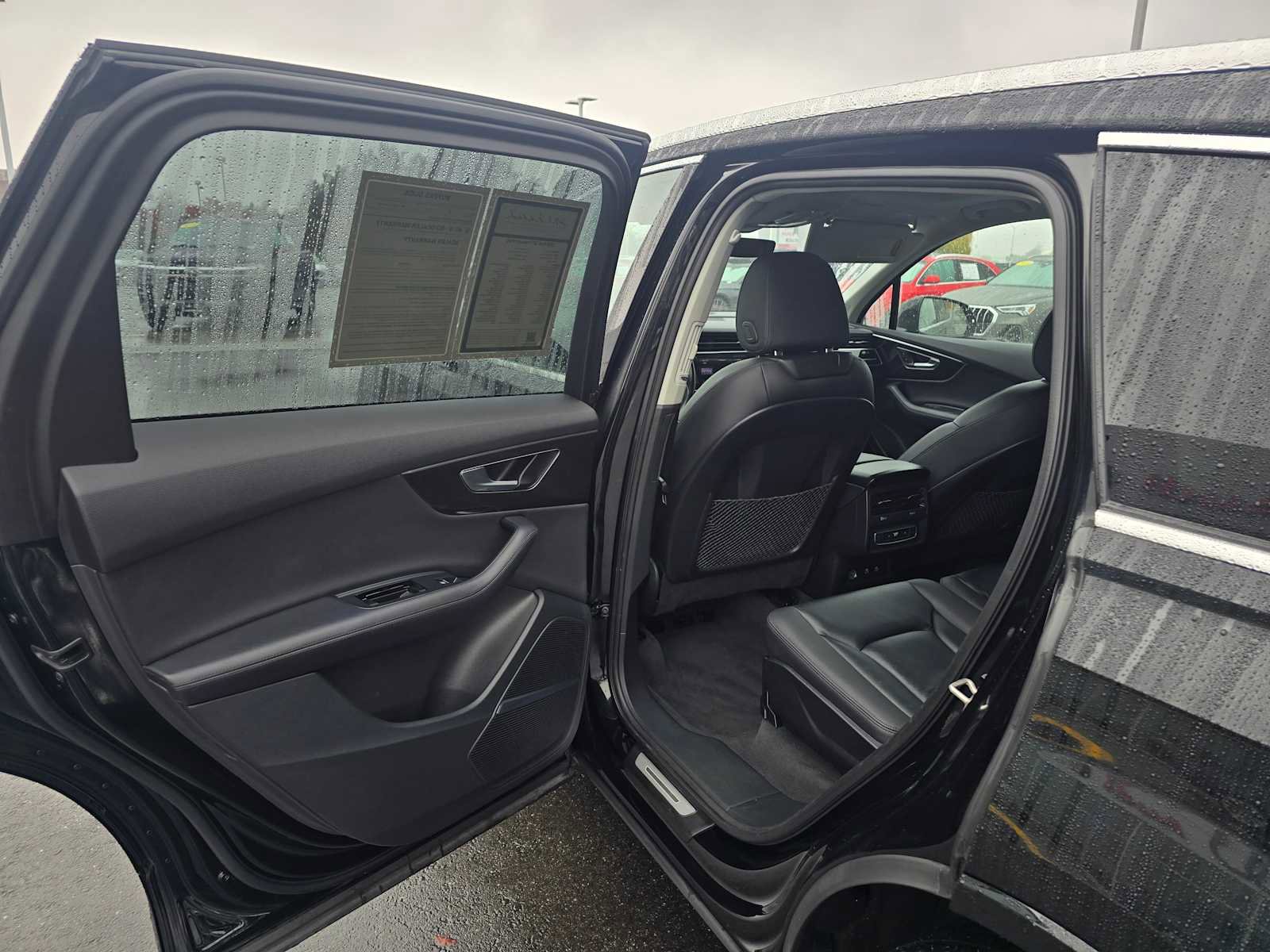 Used 2024 Audi Q7 Premium Plus image 17