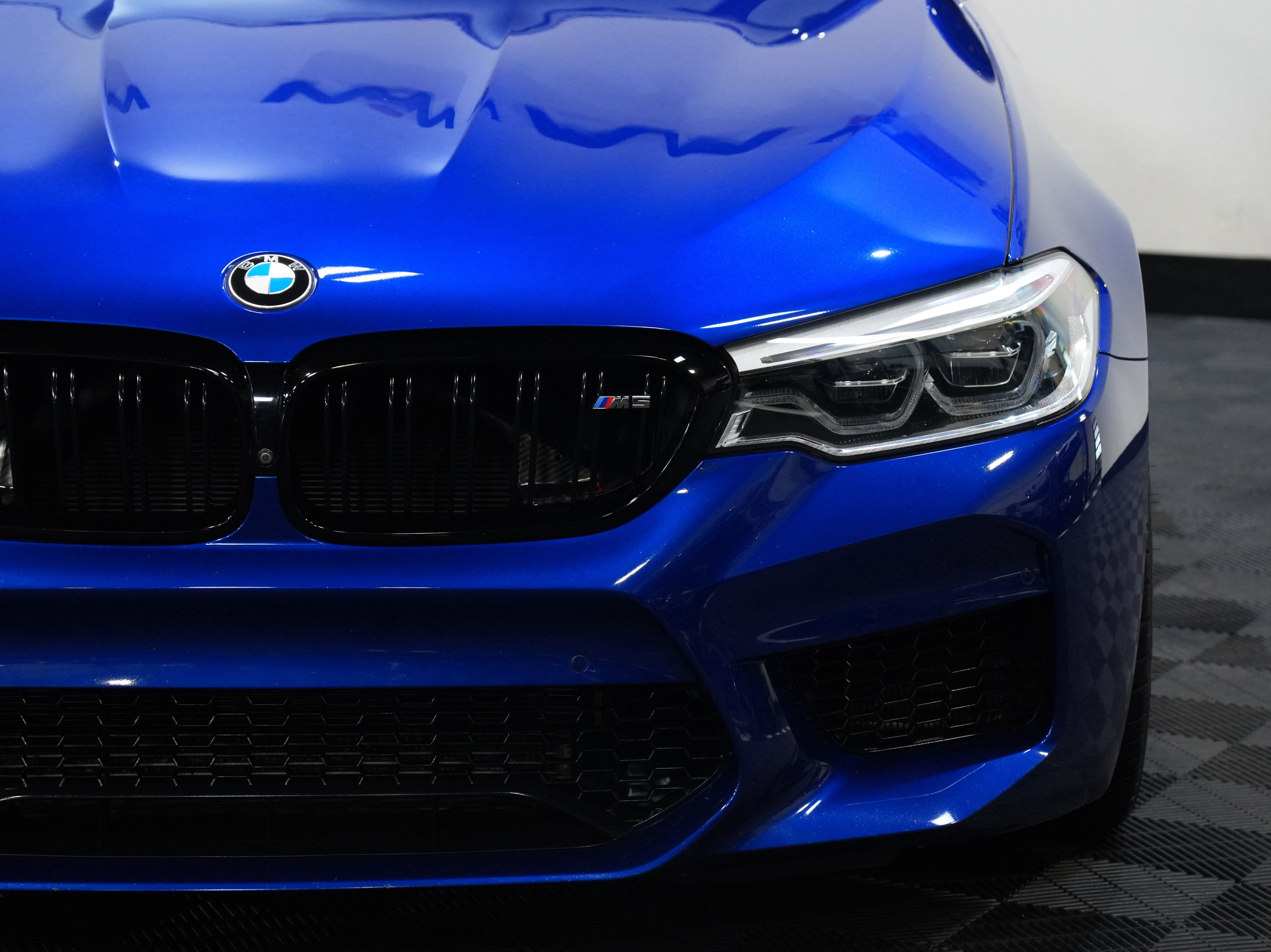 Used 2019 BMW M5 SEDAN 4D w/ Executive Package image 10