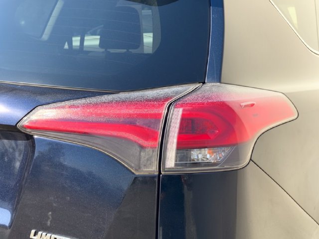 Used 2017 Toyota RAV4 Limited FWD image 10