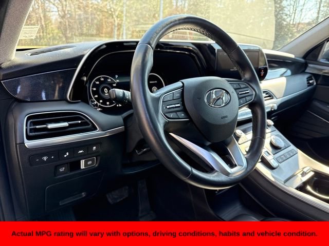 Used 2022 Hyundai Palisade Limited w/ Winter Package image 15