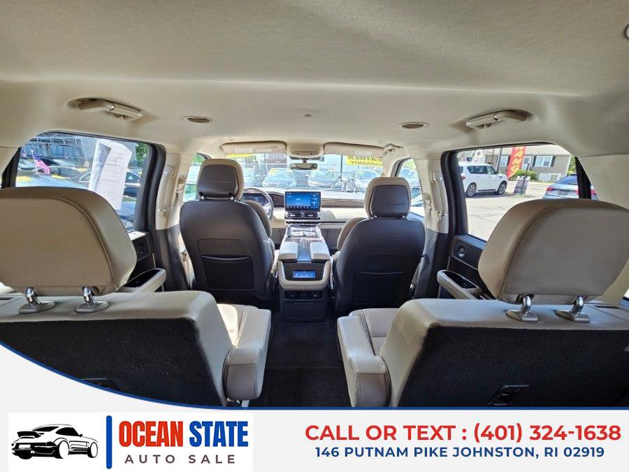 Used 2022 Lincoln Navigator 4WD image 17