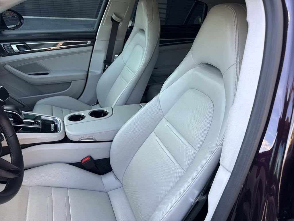 Certified 2023 Porsche Panamera 4S AWD/4WD image 5