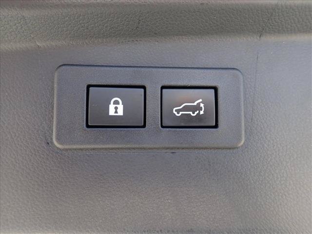 Certified 2025 Subaru Outback Premium AWD/4WD image 9