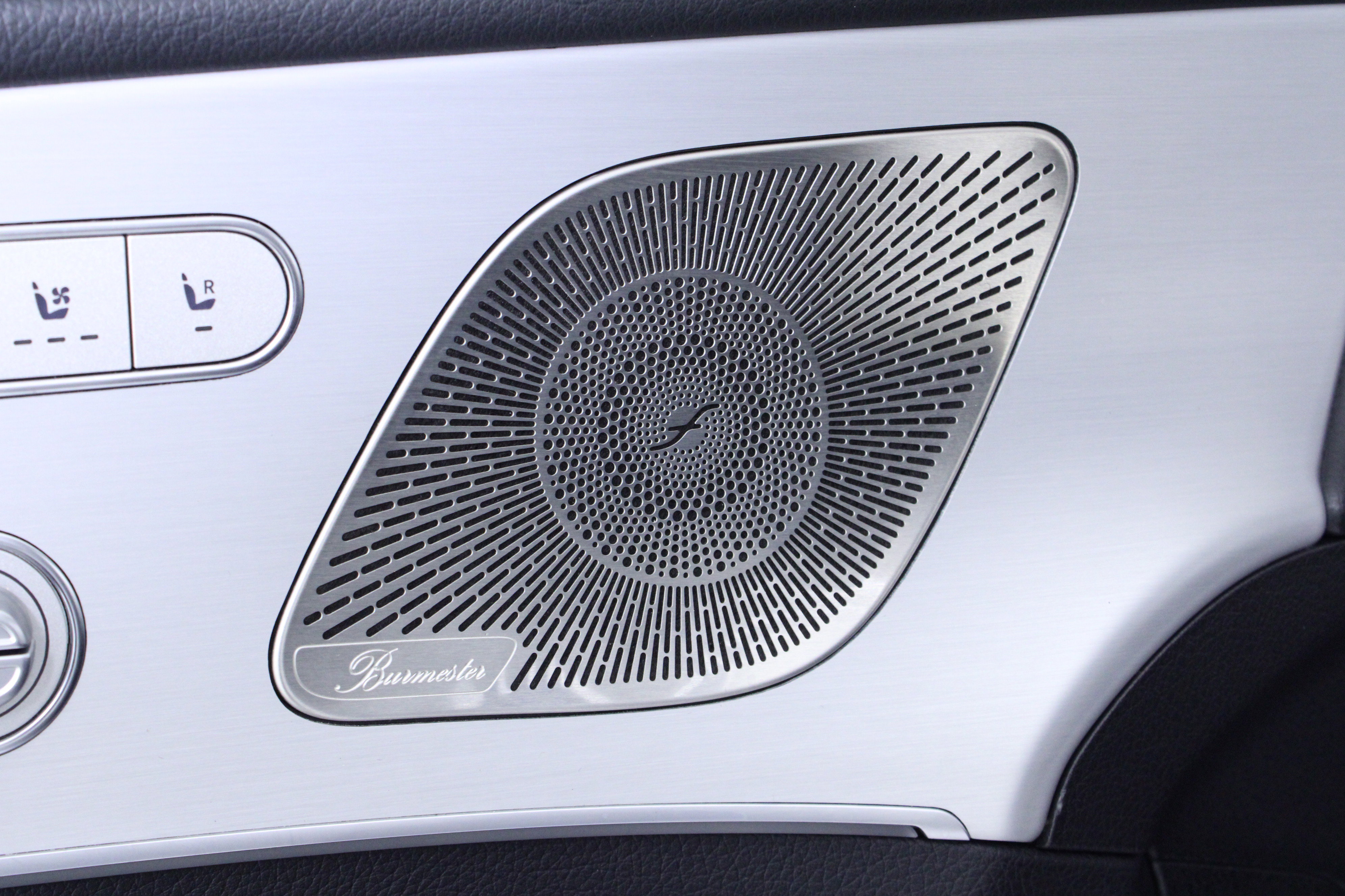 Used 2024 Mercedes-Benz GLS 450 4MATIC image 21