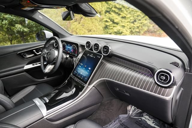 Used 2023 Mercedes-Benz GLC 300 image 25