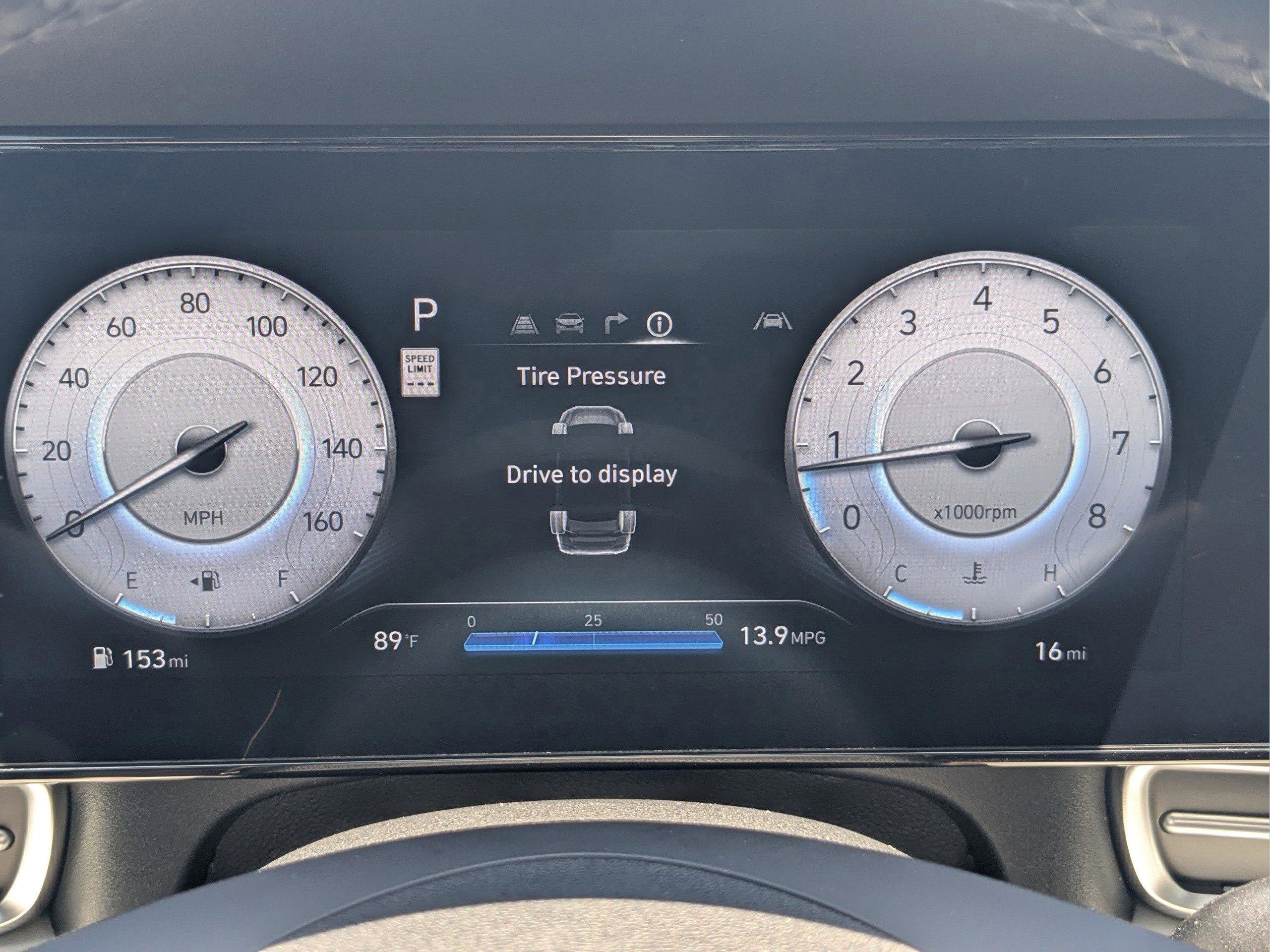 New 2026 Hyundai Elantra Limited FWD image 29