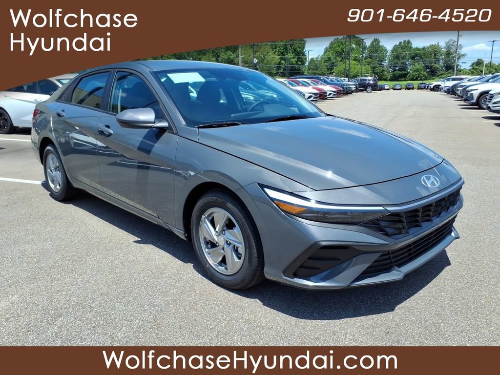 New 2026 Hyundai Elantra SE FWD image 7