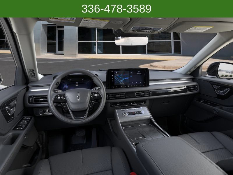 New 2026 Lincoln Aviator 2WD w/ Jet Appearance Package image 9