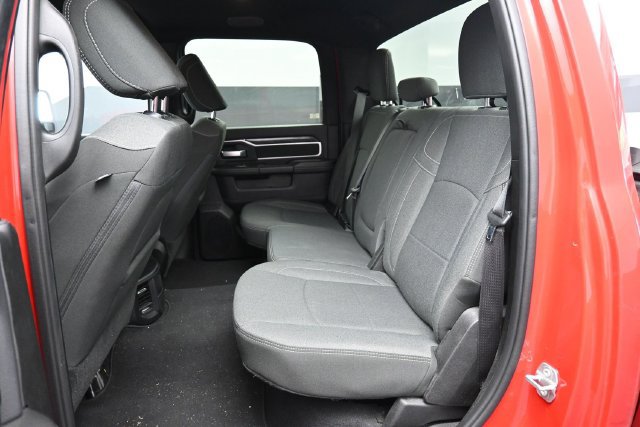 Used 2024 RAM 2500 Big Horn w/ Night Edition AWD/4WD image 12