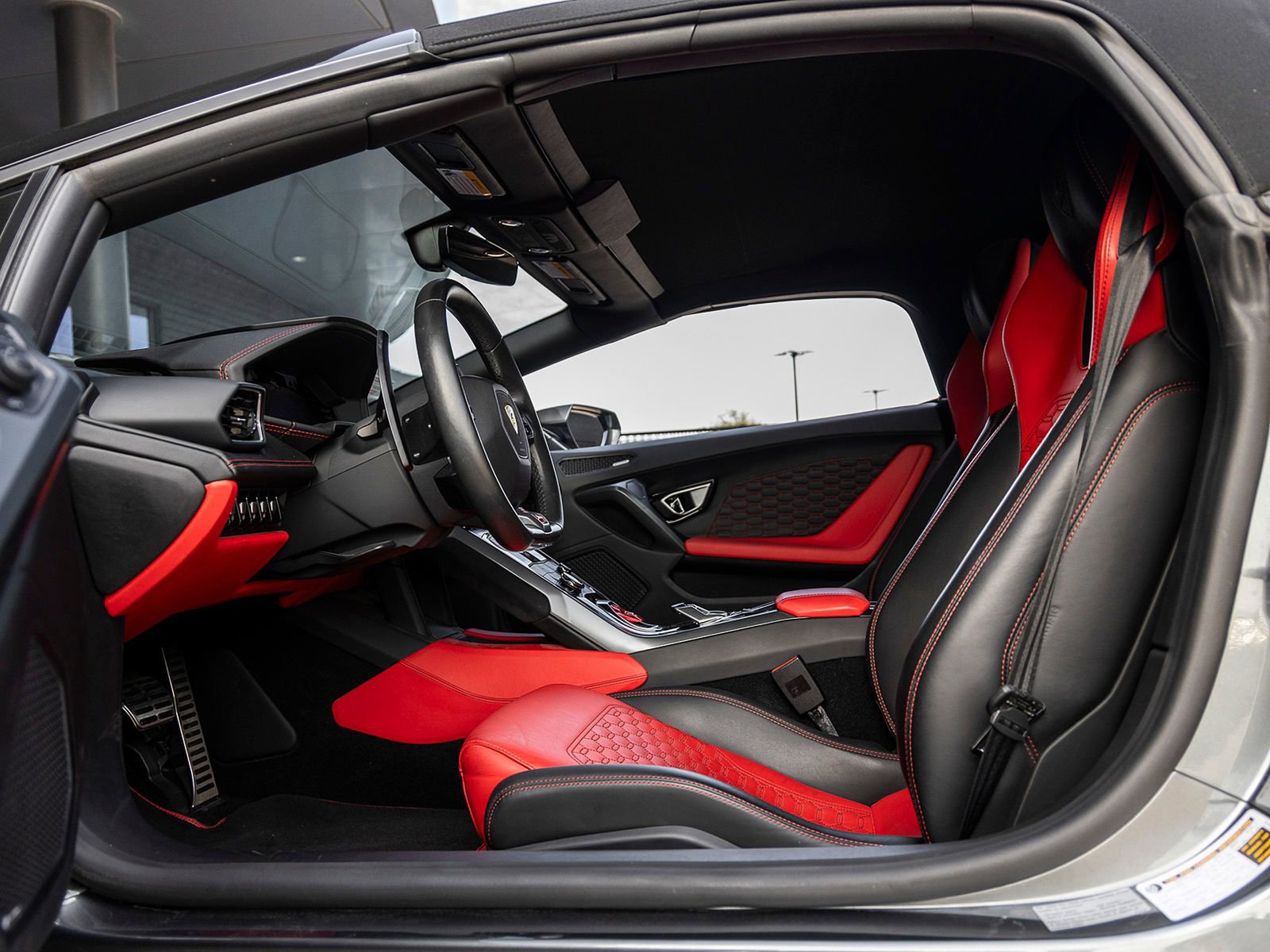 Used 2019 Lamborghini Huracan LP 580-2 image 27