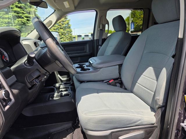Used 2018 RAM 2500 Tradesman w/ Chrome Appearance Group AWD/4WD image 13
