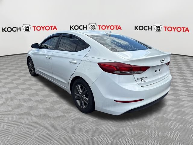 Used 2017 Hyundai Elantra Value Edition FWD image 4