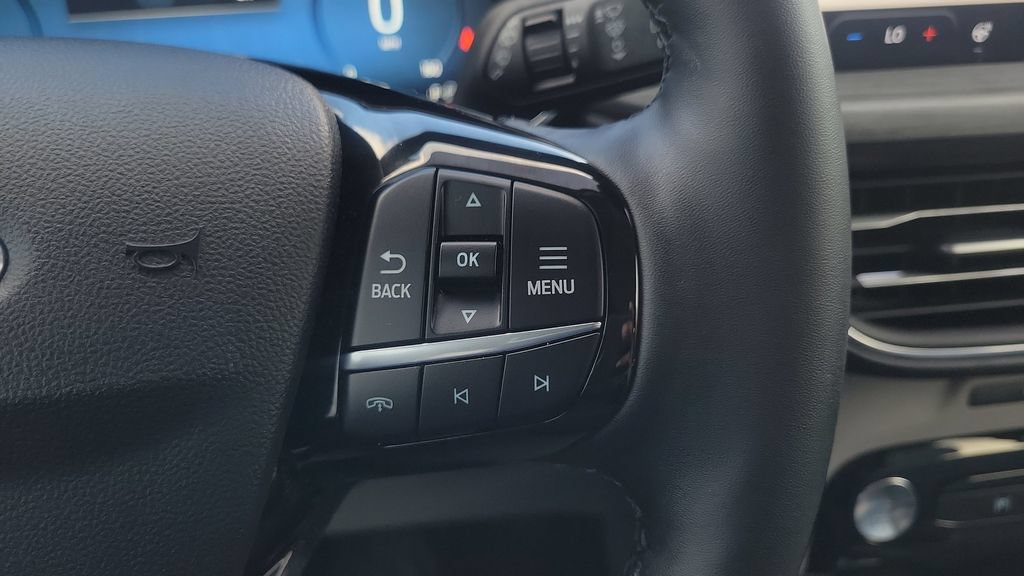 Used 2024 Ford Escape Platinum AWD/4WD image 21